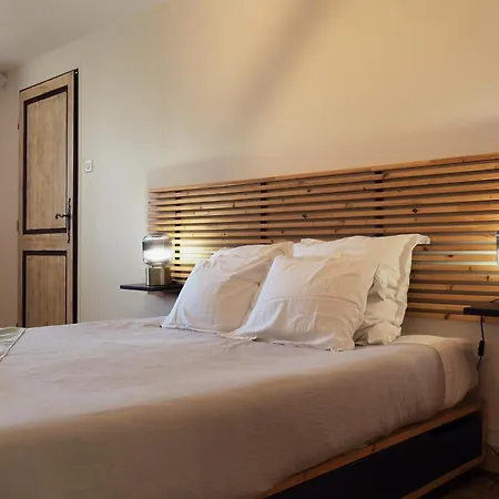 Bed & Breakfast La Ferme De Vazerat Massiac