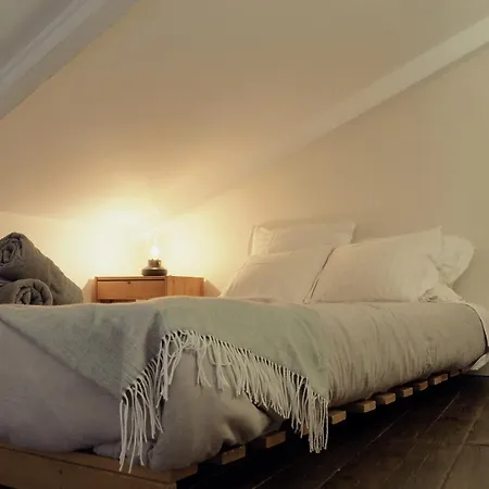 La Ferme De Vazerat Bed & Breakfast