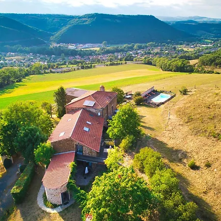 La Ferme De Vazerat Bed & Breakfast Massiac