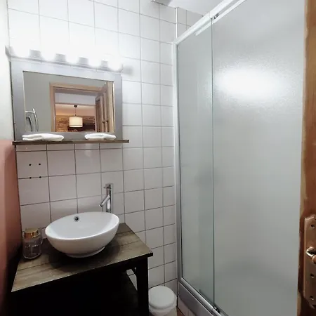 Bed & Breakfast La Ferme De Vazerat Massiac