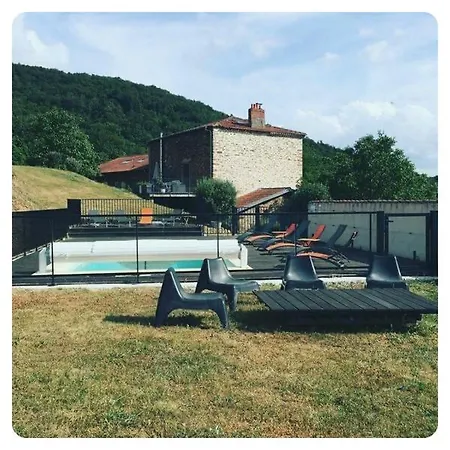 La Ferme De Vazerat Bed & Breakfast